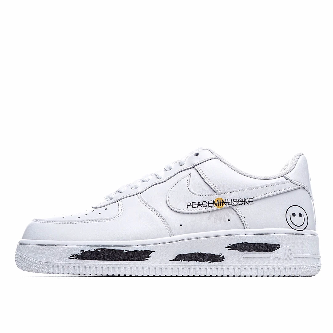 Dior x Nike Air Force 1 Low Sneakers