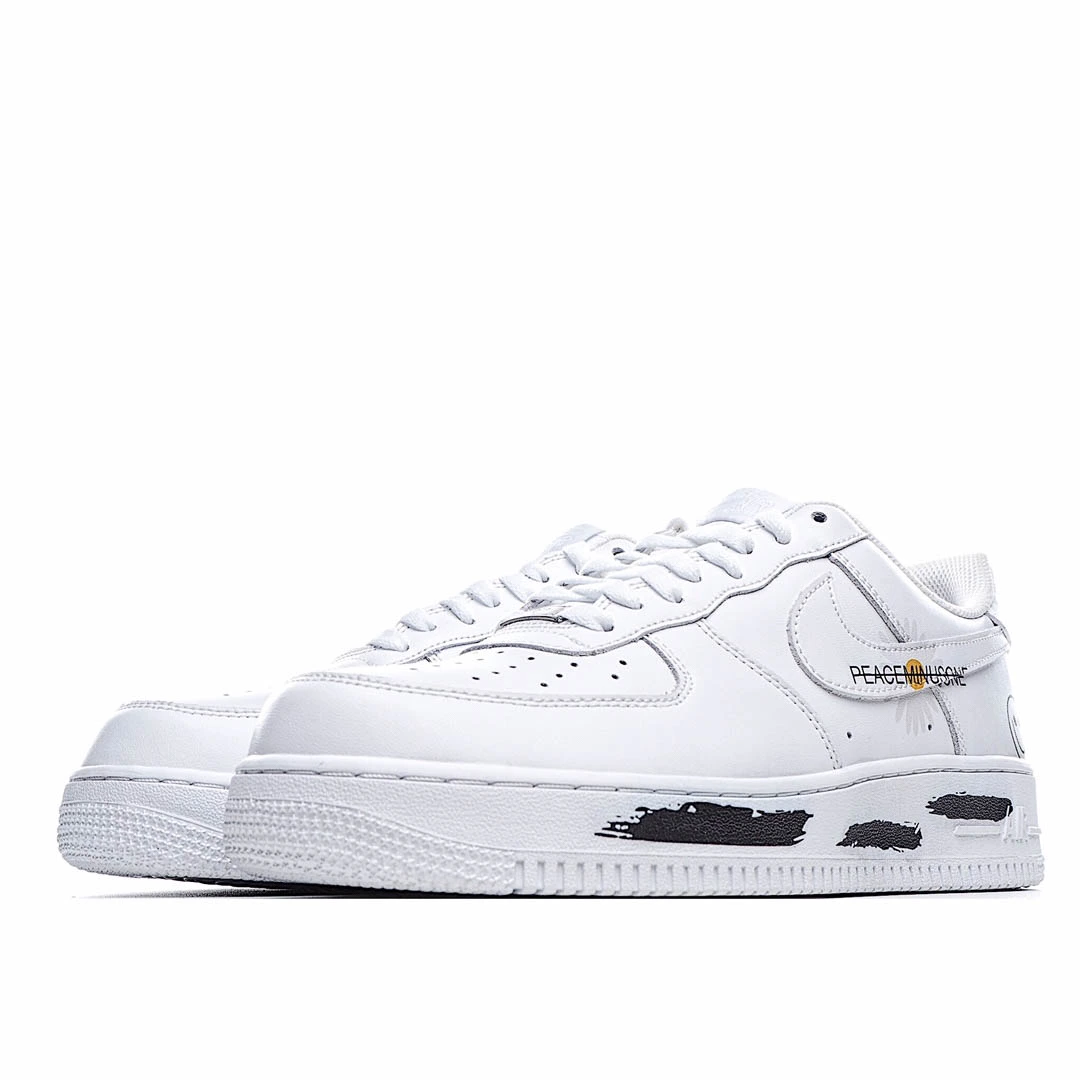 Dior x Nike Air Force 1 Low Sneakers