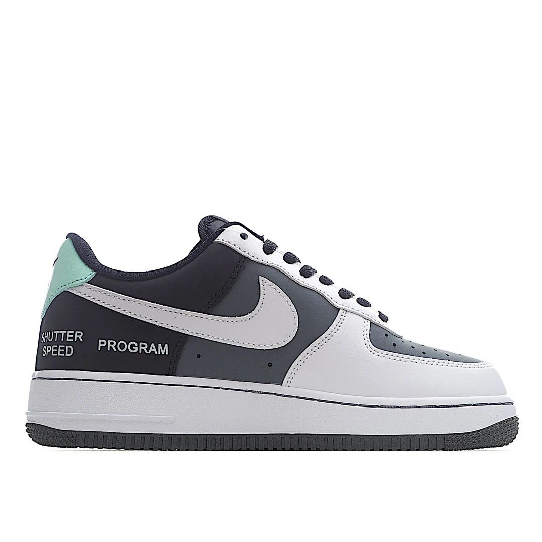 Nike Air Force 1 07 3M Reflective