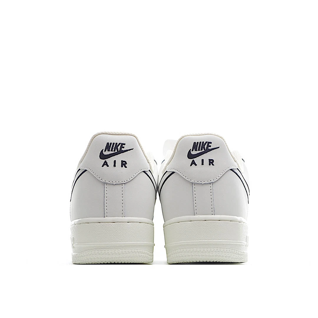 Nike Air Force 1 07 3M Reverse Low Top Sneakers AA1117-900