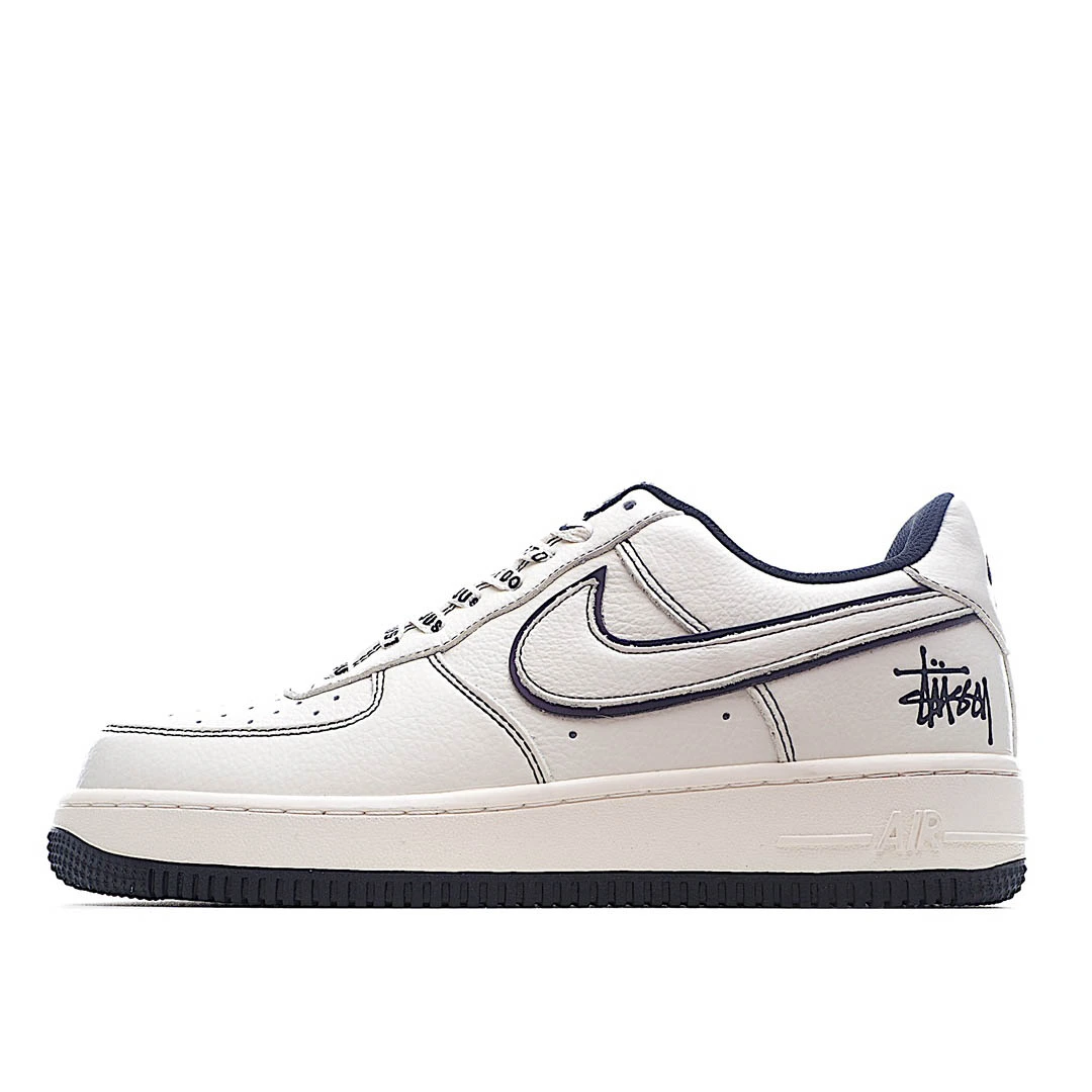 Nike Air Force 1 07 Low