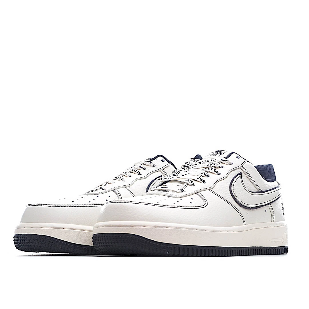 Nike Air Force 1 07 Low