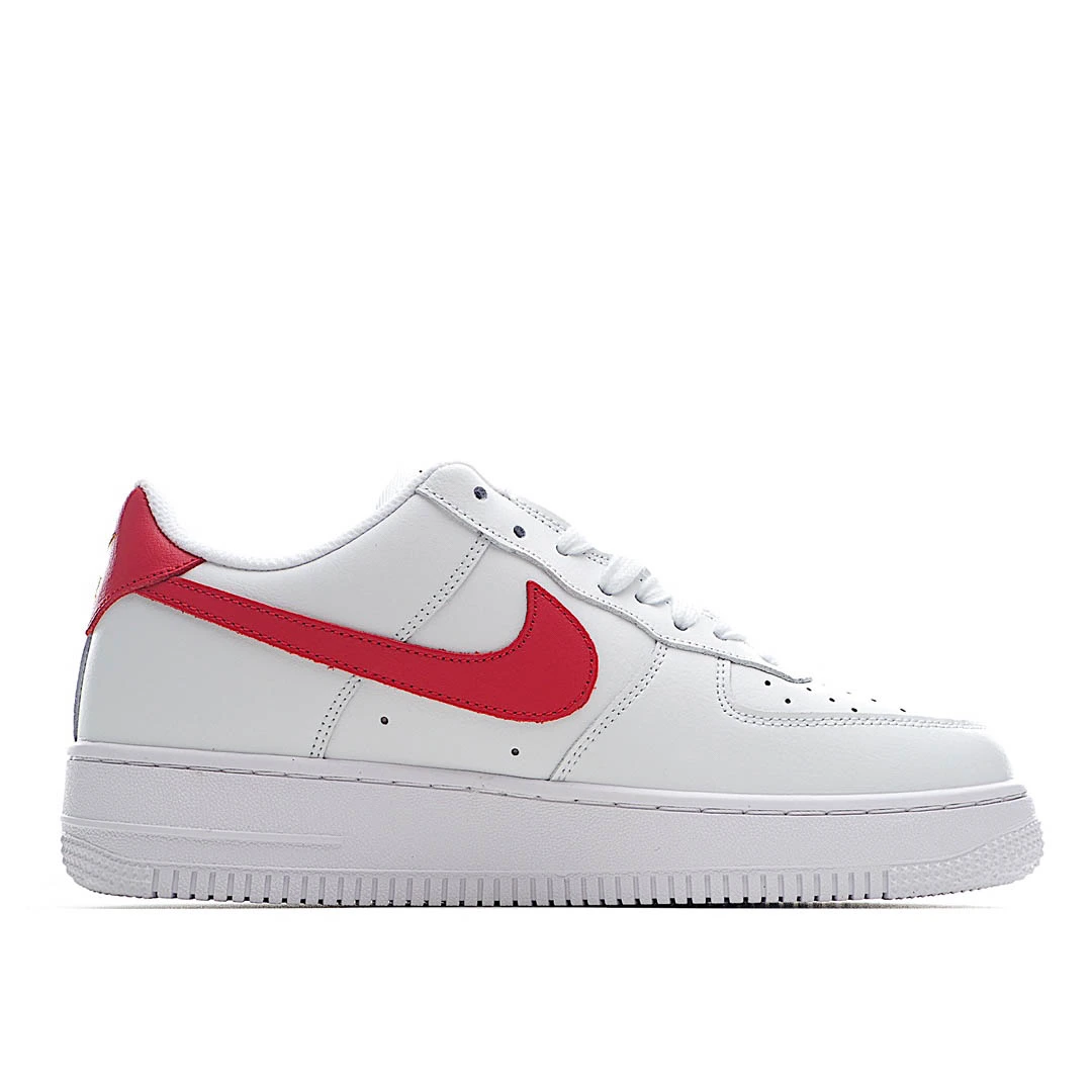 Nike Air Force 1 07 LX