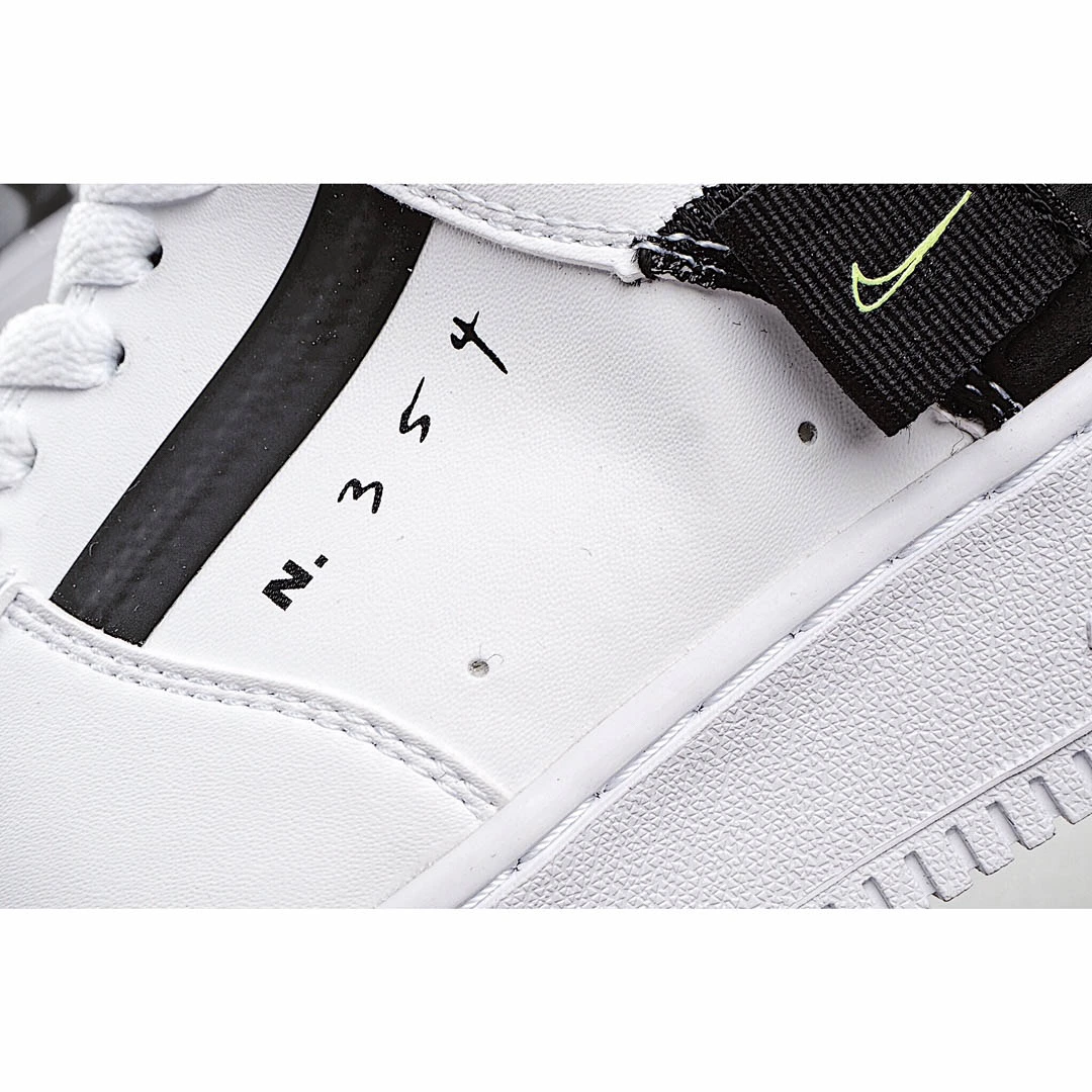 Nike Air Force 1 07 LX White Onyx Bling LF Mid Top