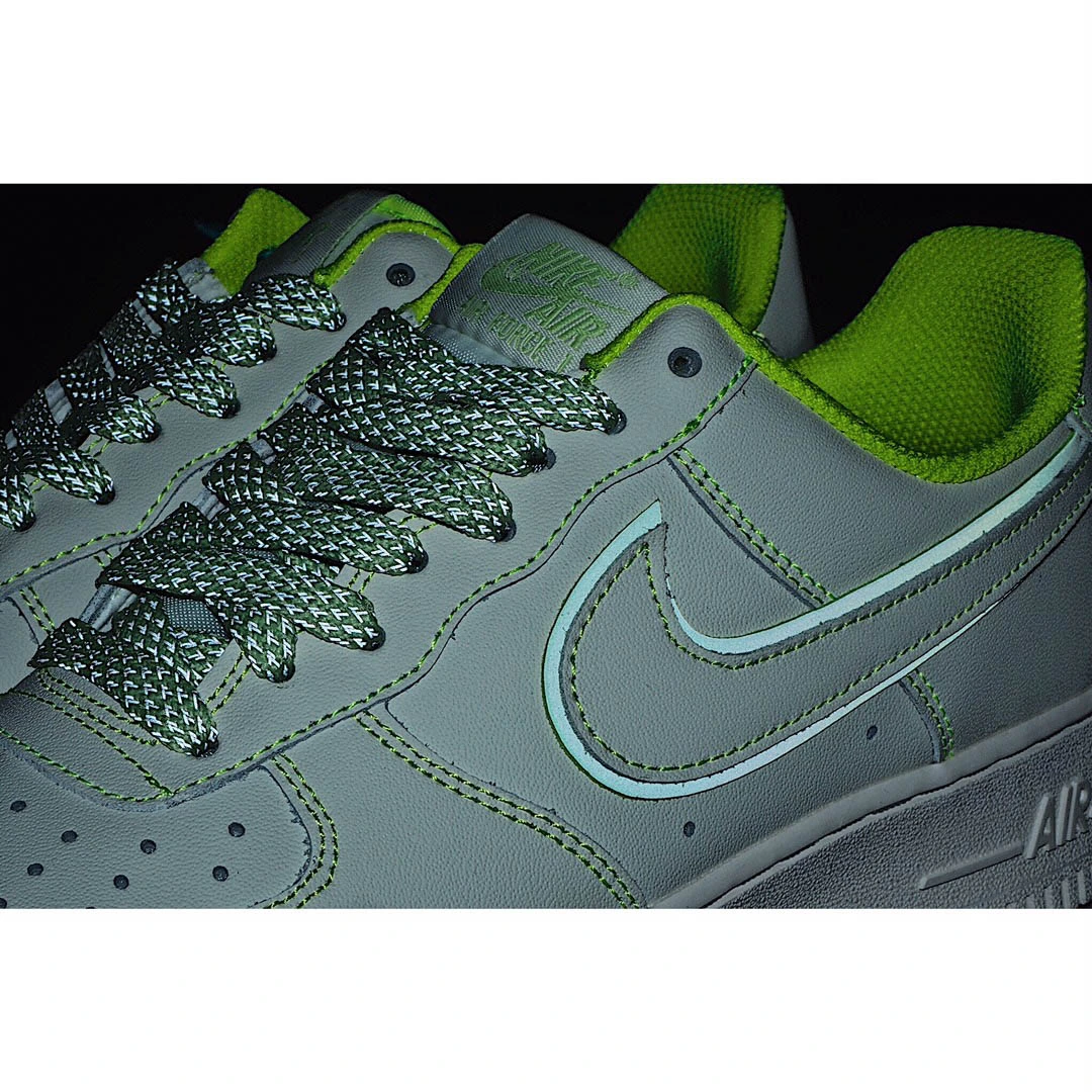 Nike Air Force 1 AF1 Sneakers