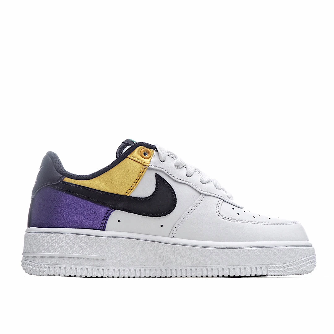 Nike Air Force 1 High NBA White and Black Sneakers