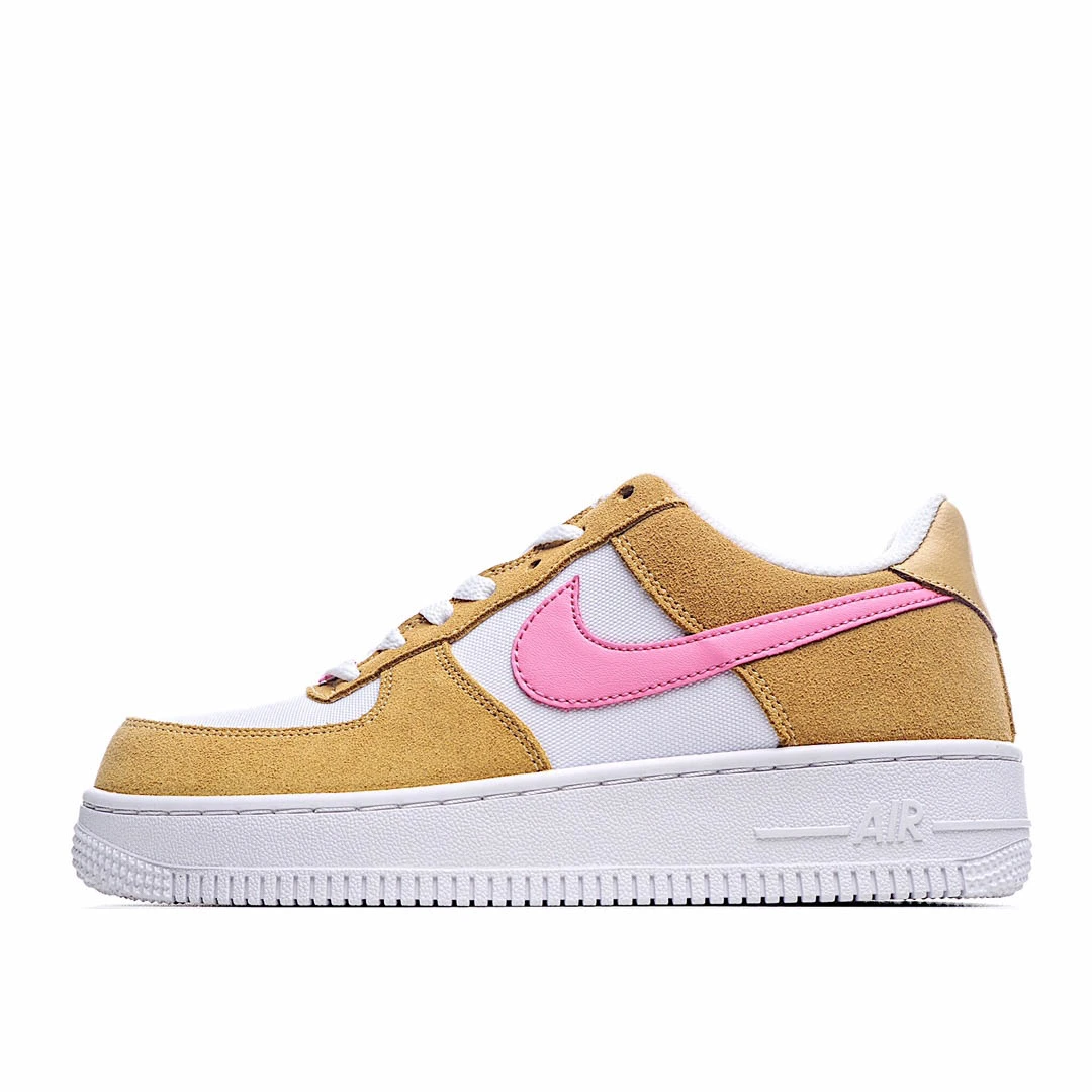 Nike Air Force 1 Low 07 Low Top Sneakers