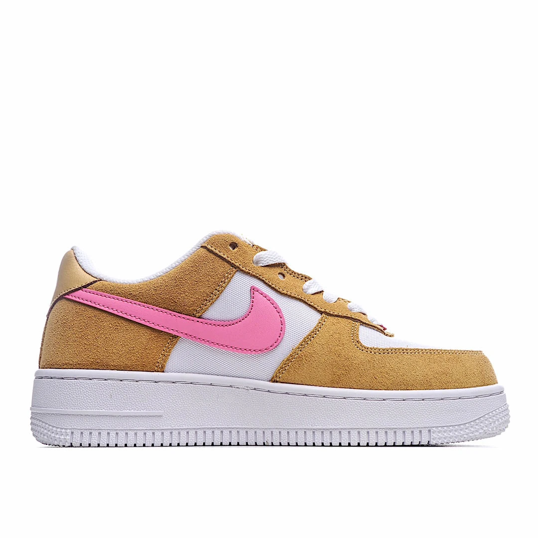 Nike Air Force 1 Low 07 Low Top Sneakers