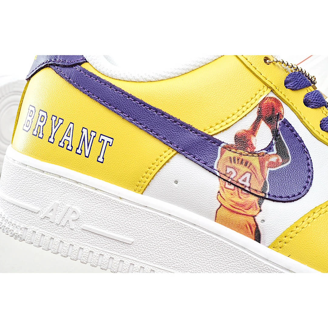 Nike Air Force 1 Low 07 Low Top Sneakers