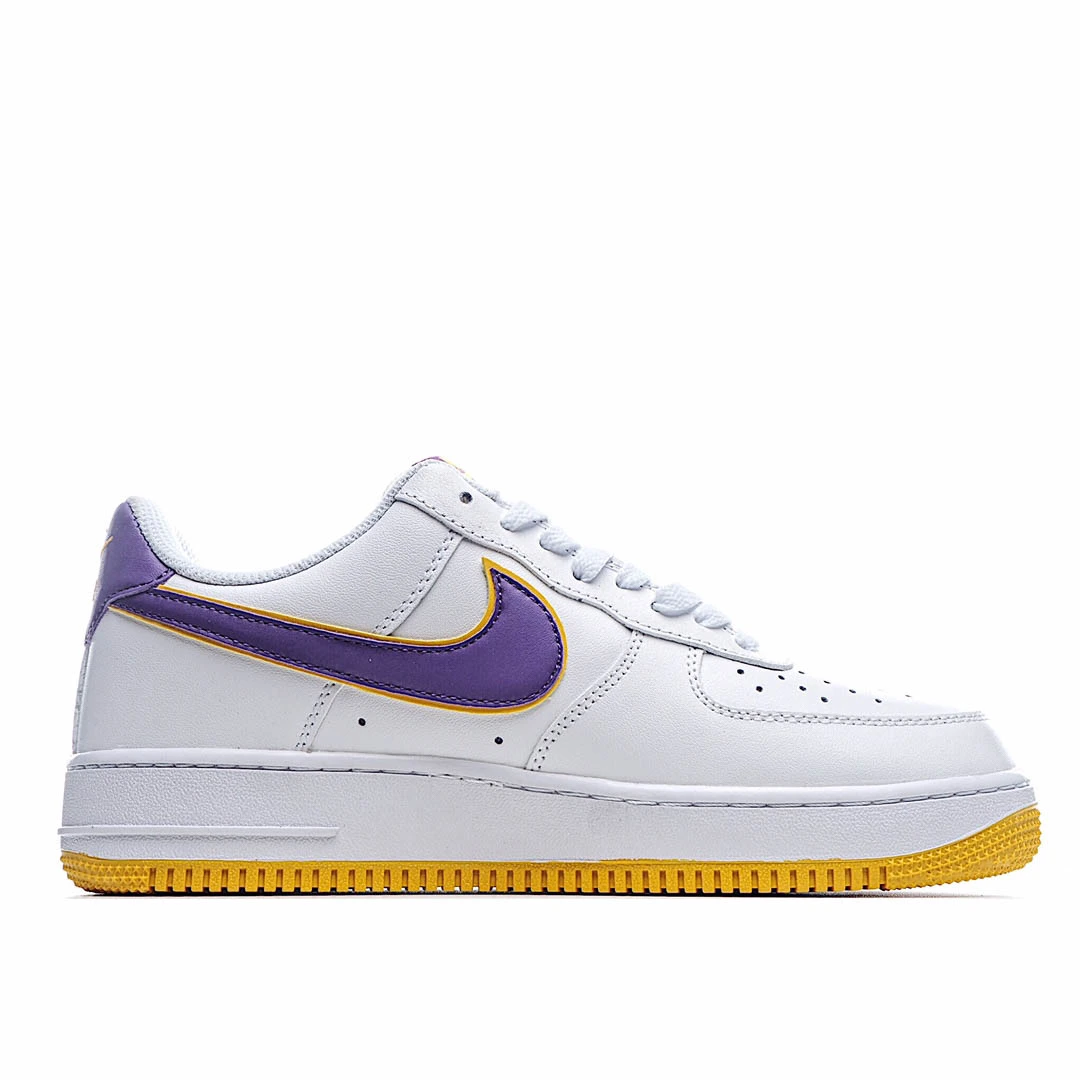 Nike Air Force 1 Low Low Top Sneakers