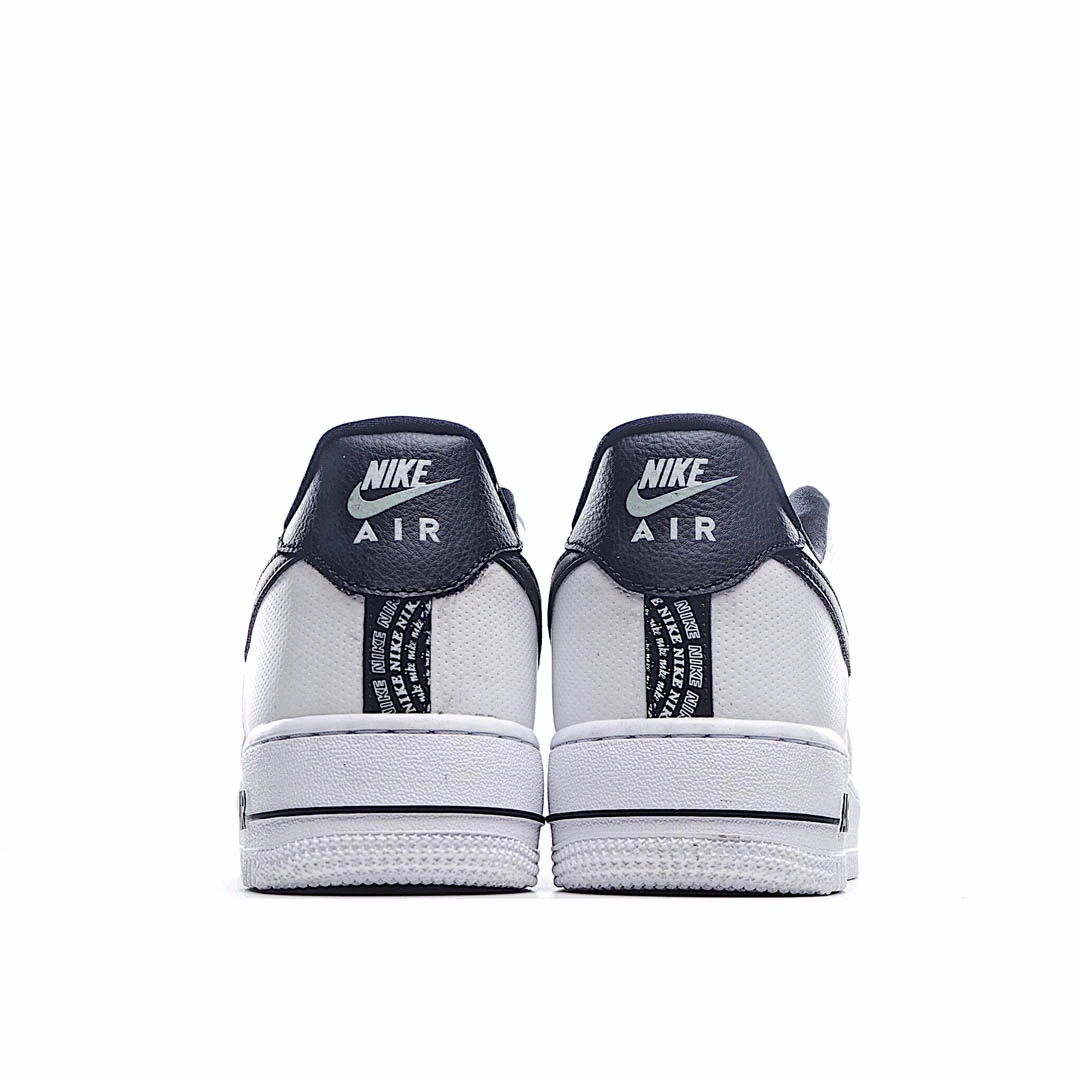 Nike Air Force 1 Low Low Top Sneakers