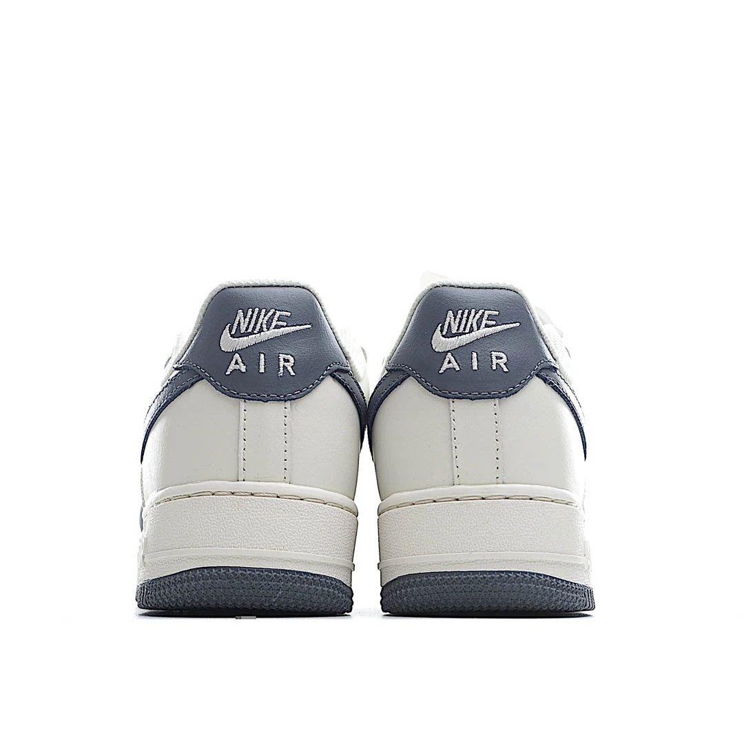 Nike Air Force 1 Low Sneakers