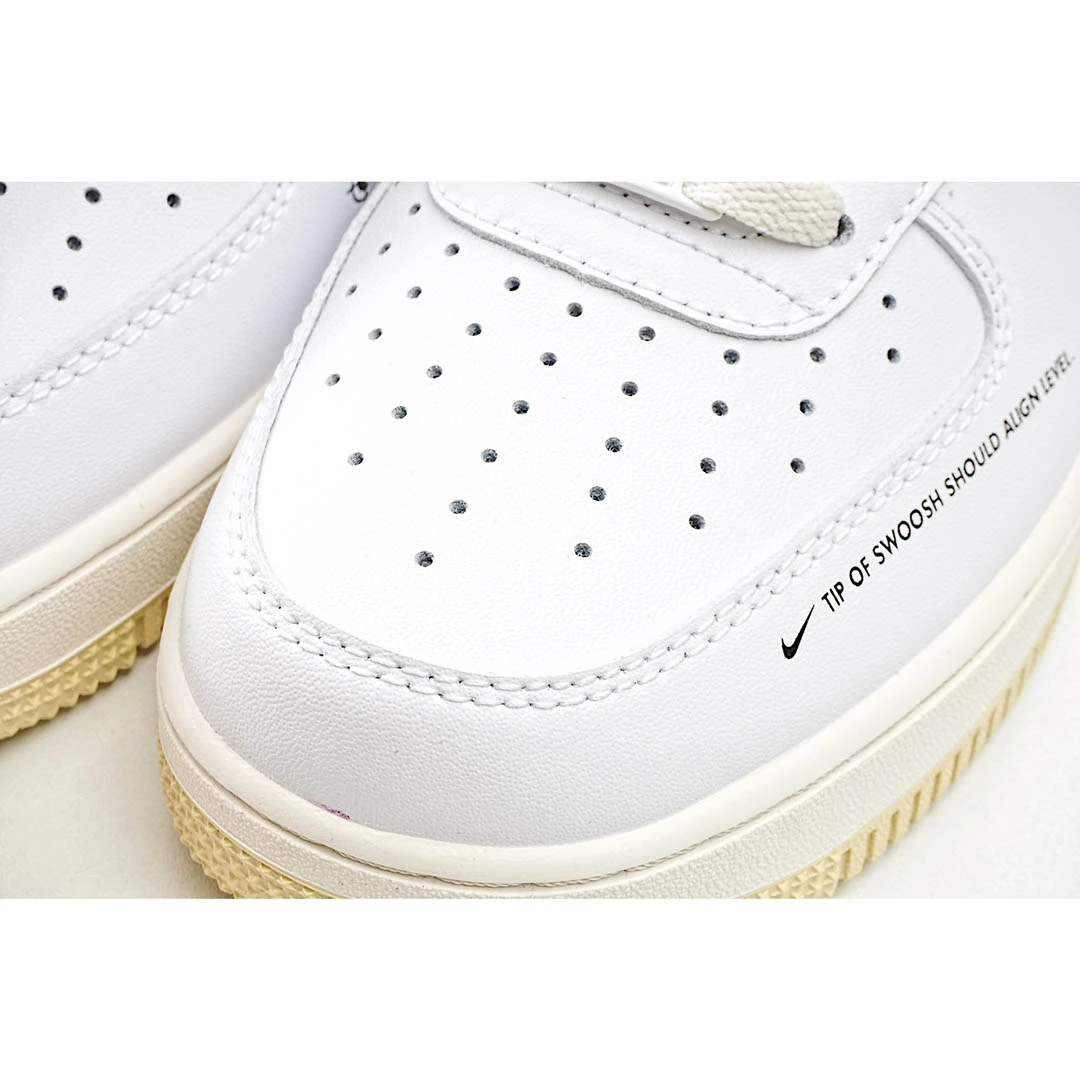 Nike Air Force 1 Low Sneakers