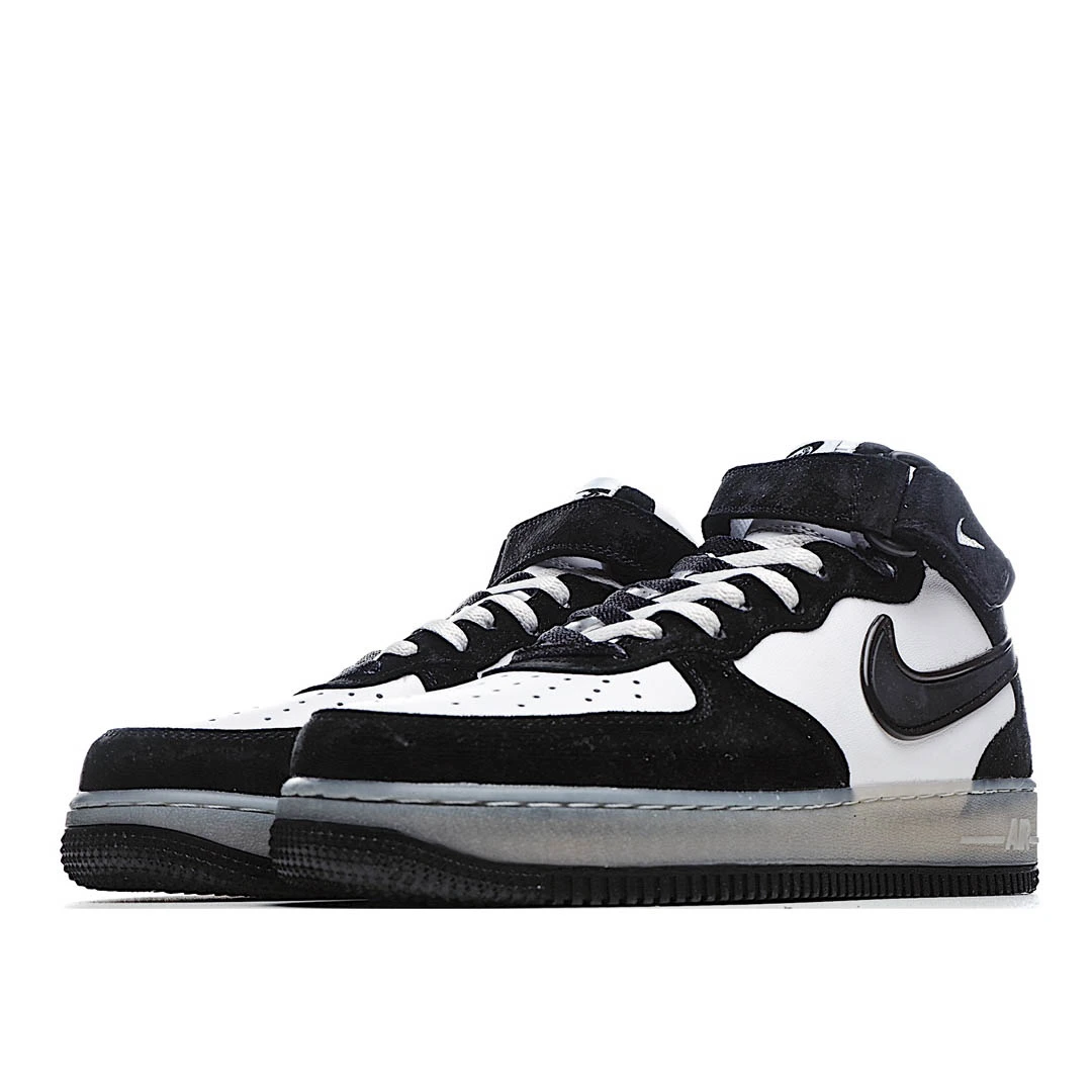 Nike Air Force 1 Low-Top Sneakers