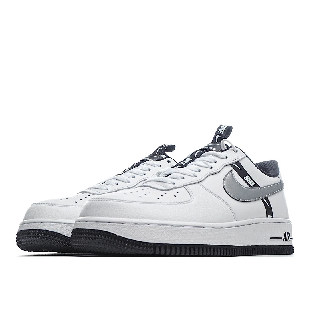 Nike Air Force 1 Low-Top Sneakers