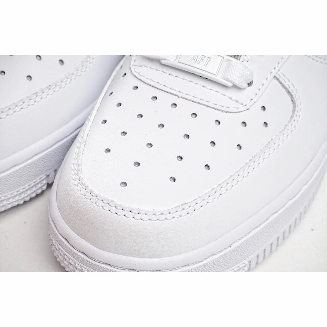 Nike Air Force 1 Low-Top Sneakers