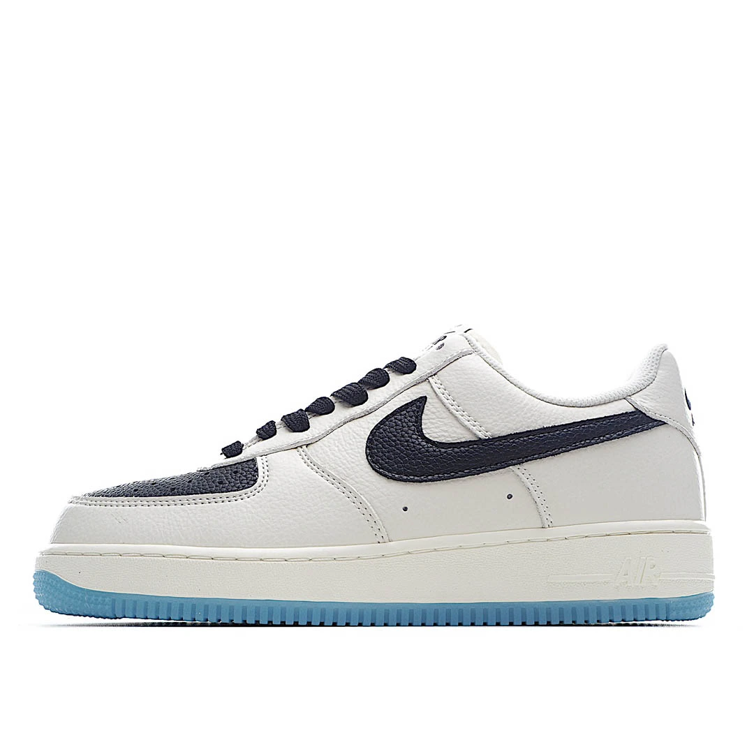 Nike Air Force 1 Low-Top Sneakers