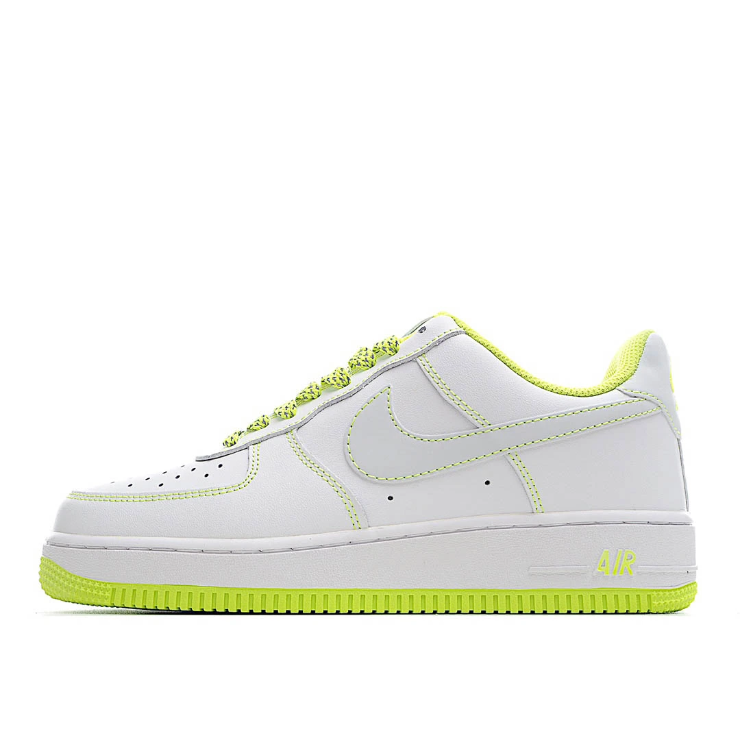 Nike Air Force 1 Low-Top Sneakers