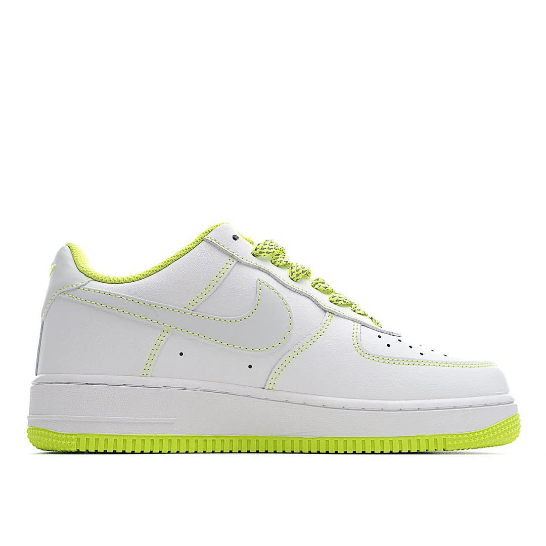 Nike Air Force 1 Low-Top Sneakers