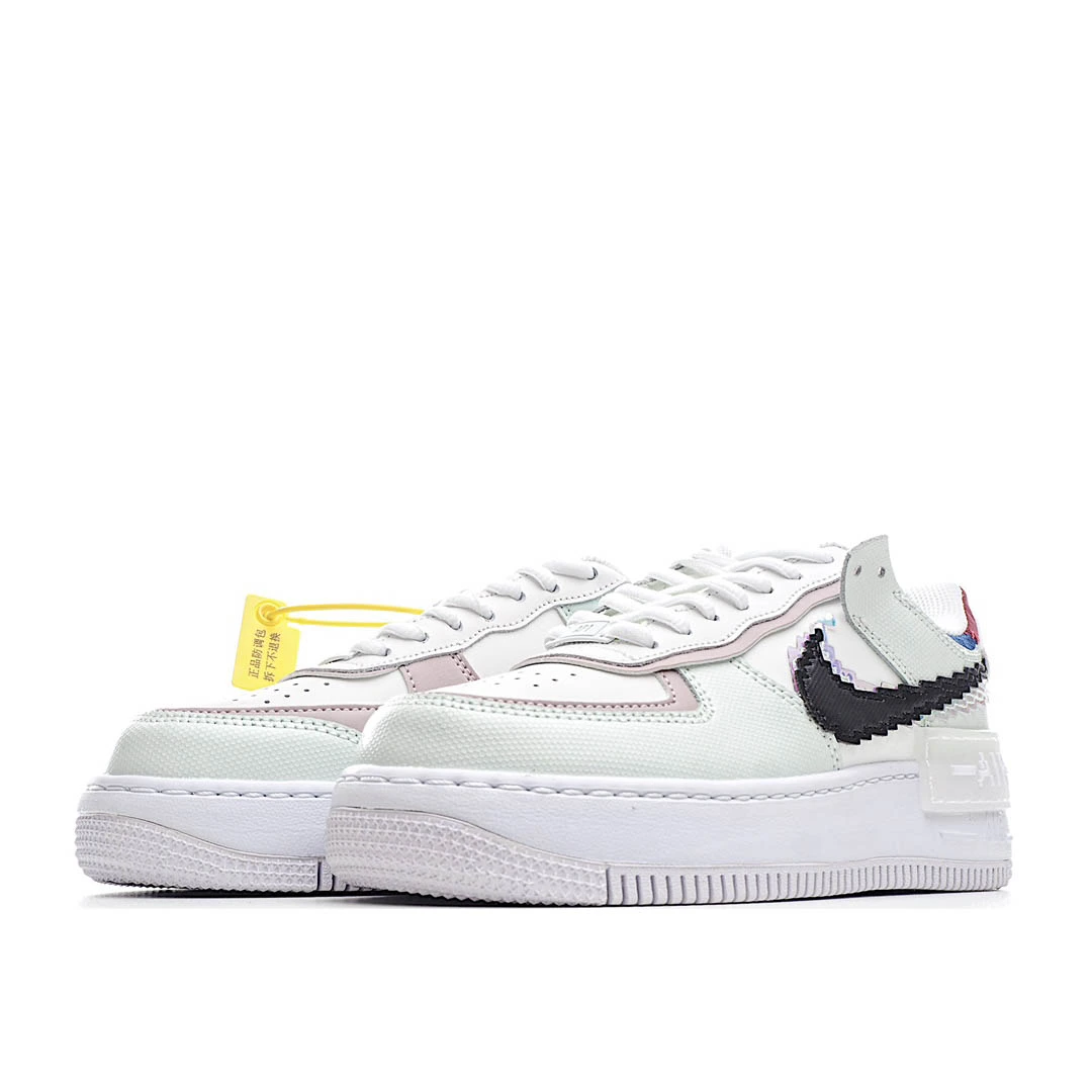 Nike Air Force 1 Low Top Sneakers Pink