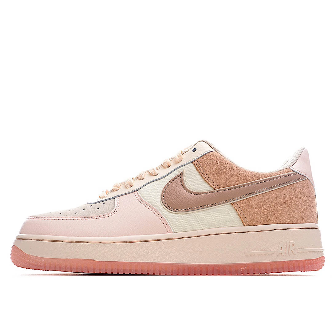 Nike Air Force 1 Low’07 Low Top Sneakers