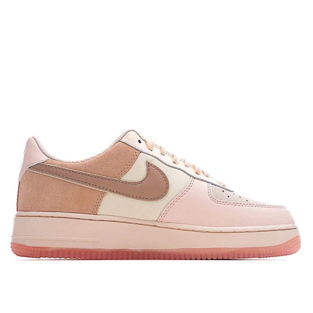 Nike Air Force 1 Low’07 Low Top Sneakers