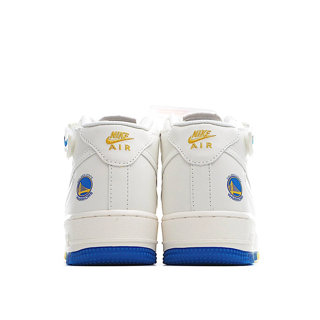 Nike Air Force 1 Low’07 Low Top Sneakers