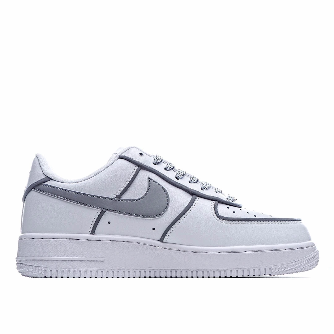 Nike Air Force 1 LV8 Pixel