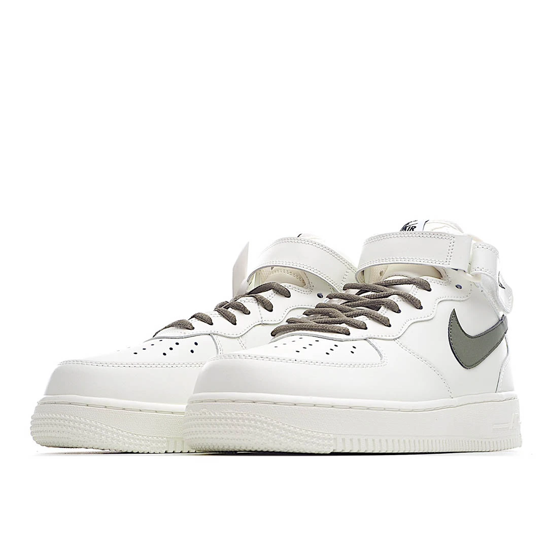 Nike Air Force 1 LV8 Pixel Off-White