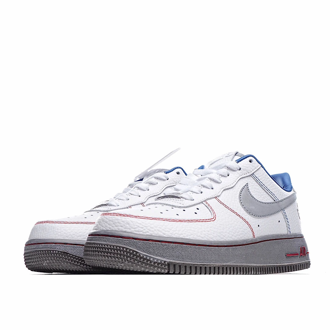 Nike Air Force 1 LX Low Top Sneakers