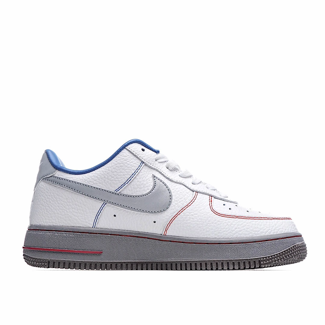 Nike Air Force 1 LX Low Top Sneakers