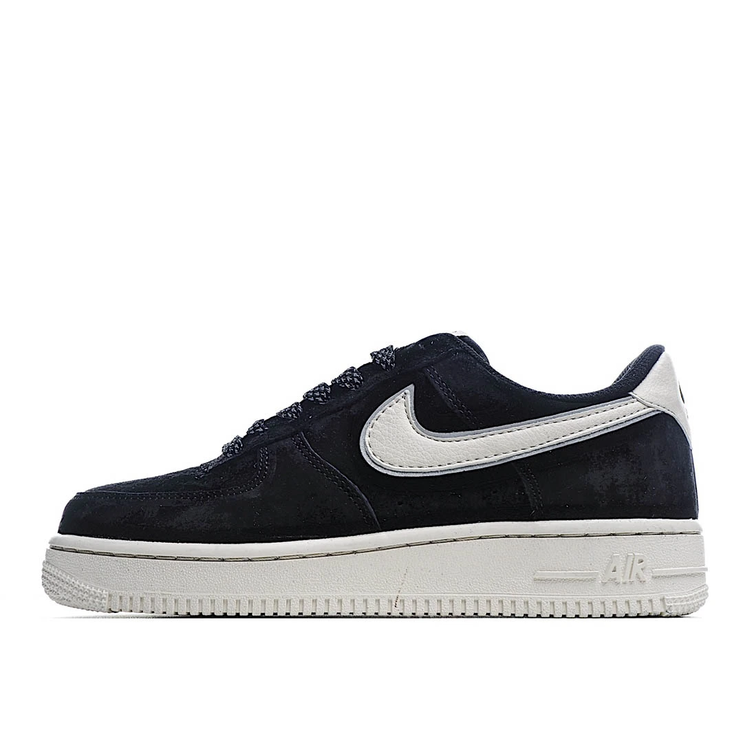 Nike Air Force 1 LX Sneakers