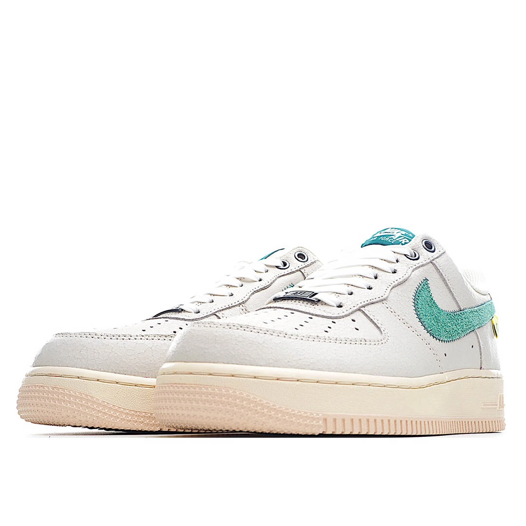 Nike Air Force 1 Mid Mid Top White and Green Reflective Gypsophila