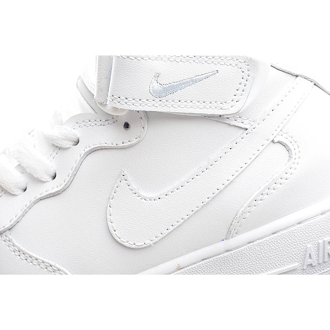 Nike Air Force 1 mid White pink blue