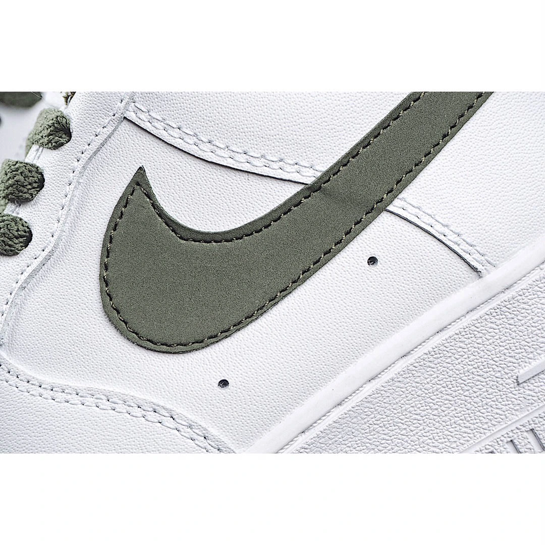 Nike Air Force 1 Sage Low Top Sneakers