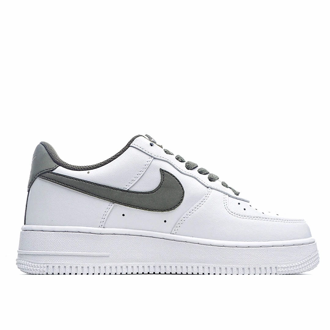 Nike Air Force 1 Sage Low Top Sneakers