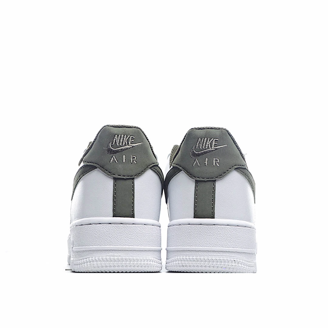 Nike Air Force 1 Sage Low Top Sneakers