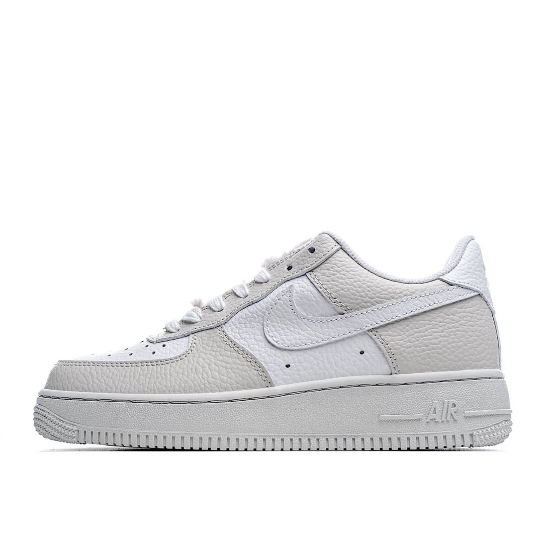 Nike Air Force 1 Sneakers