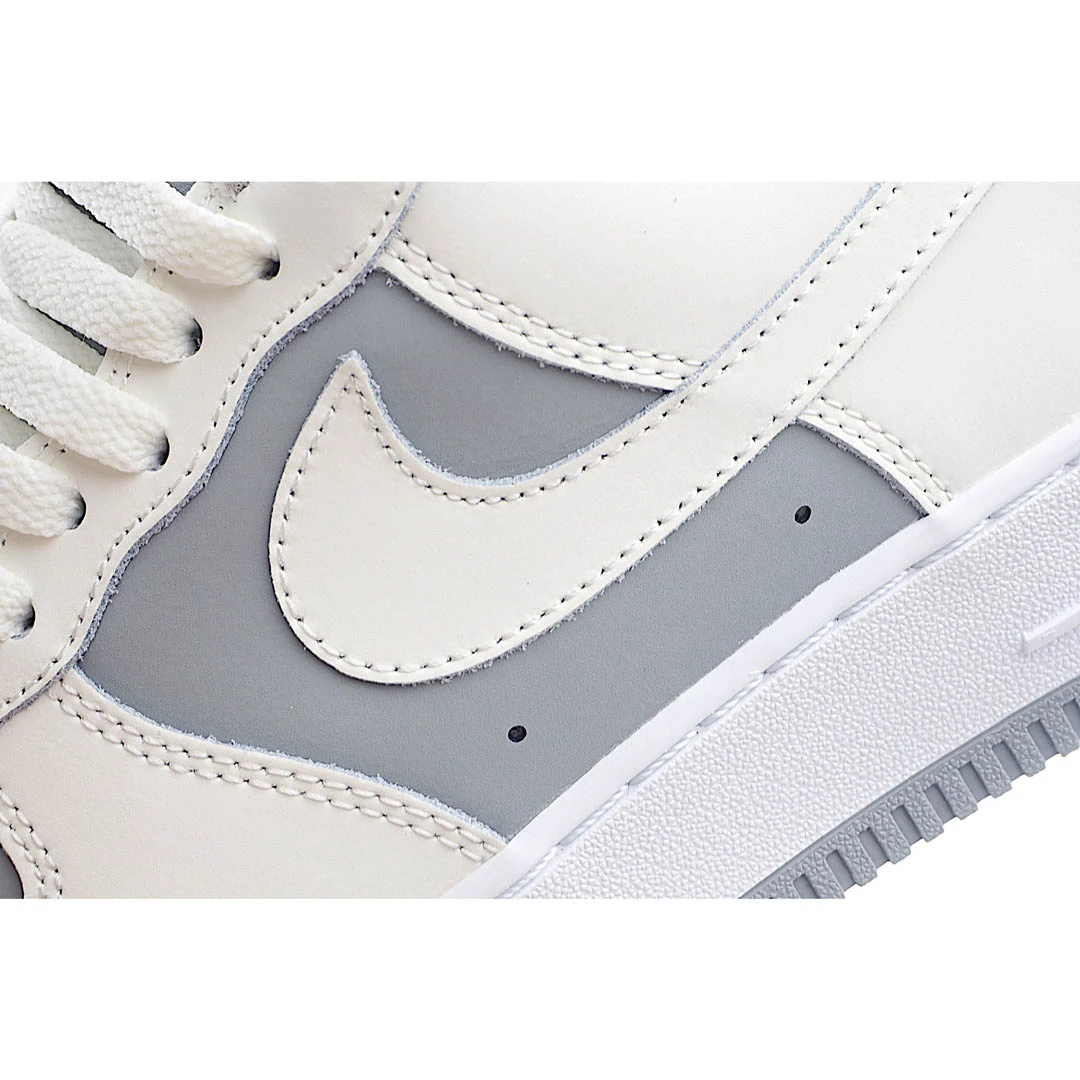 Nike Air Force 1 Type N.354 Sneakers