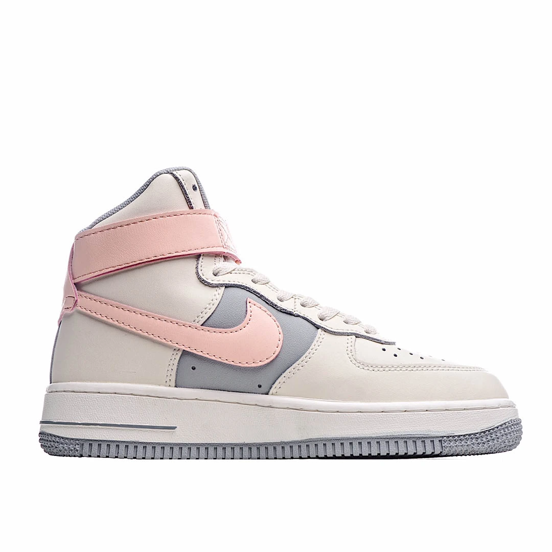 Nike Air Force 107 Low Low Top Sneakers