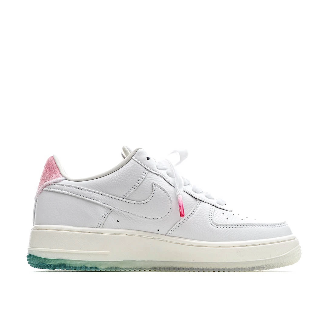 Nike Air Force 107 Low Low Top Sneakers