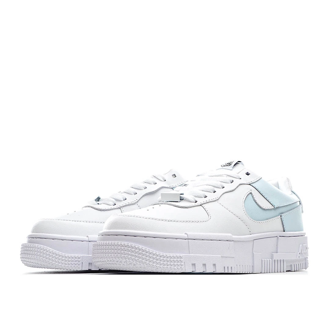 Nike Air Force 107 Low Low Top Sneakers