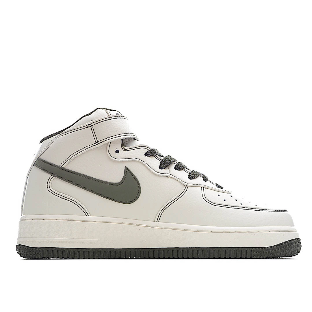 Nike Air Force 107 LV8