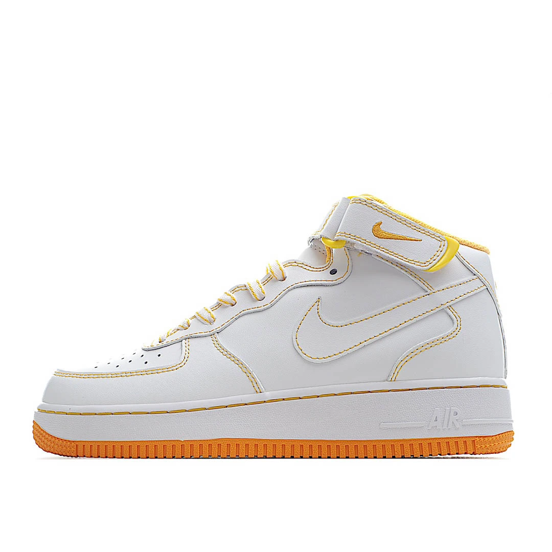 Nike Air Force 107 Sneakers