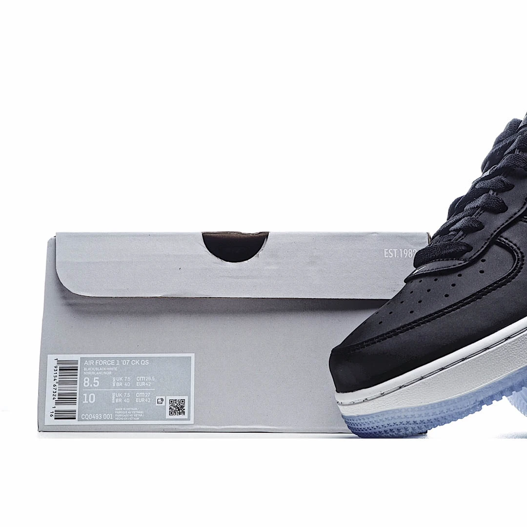 Nike Air Force 107 Sneakers