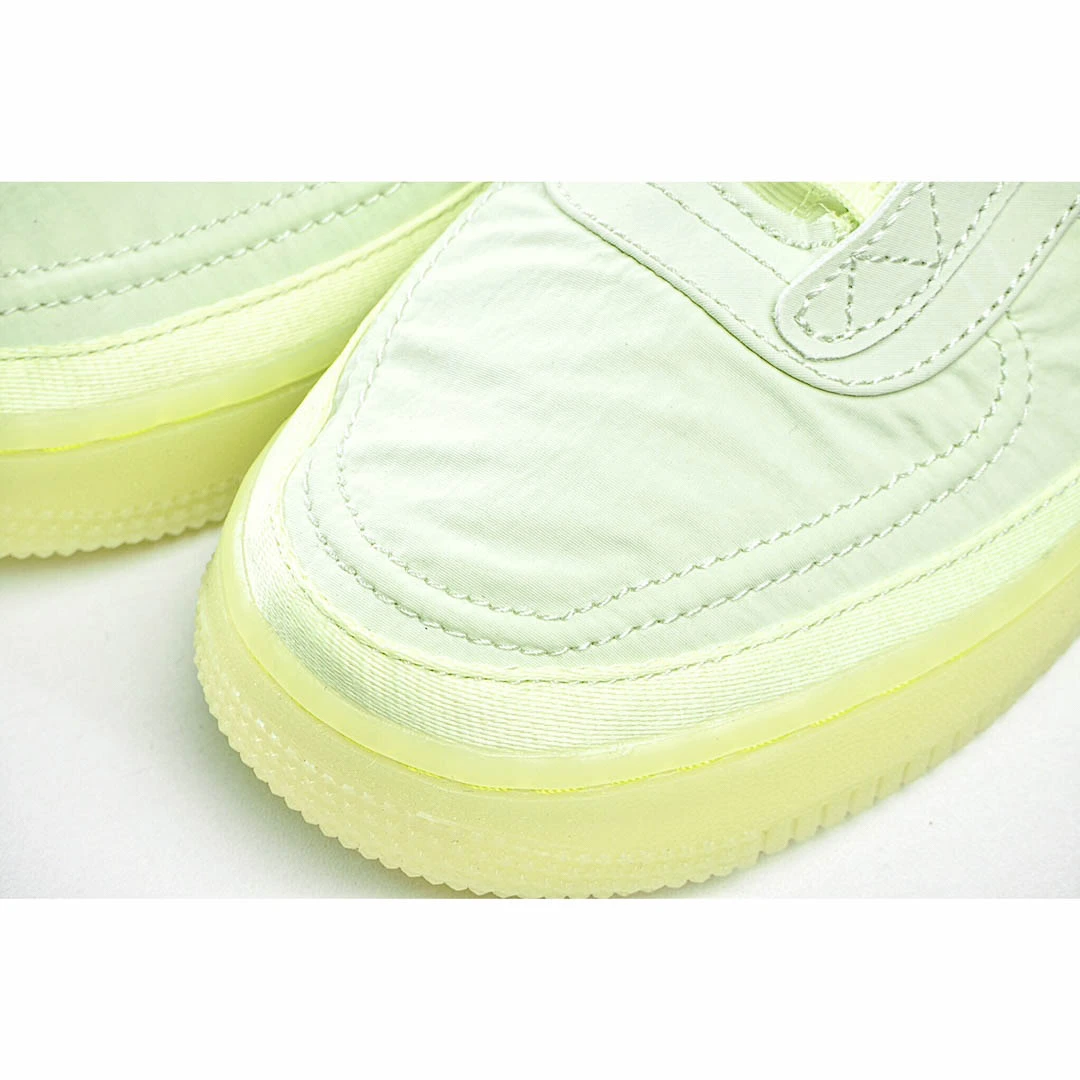 Nike Air Force 107 Sneakers