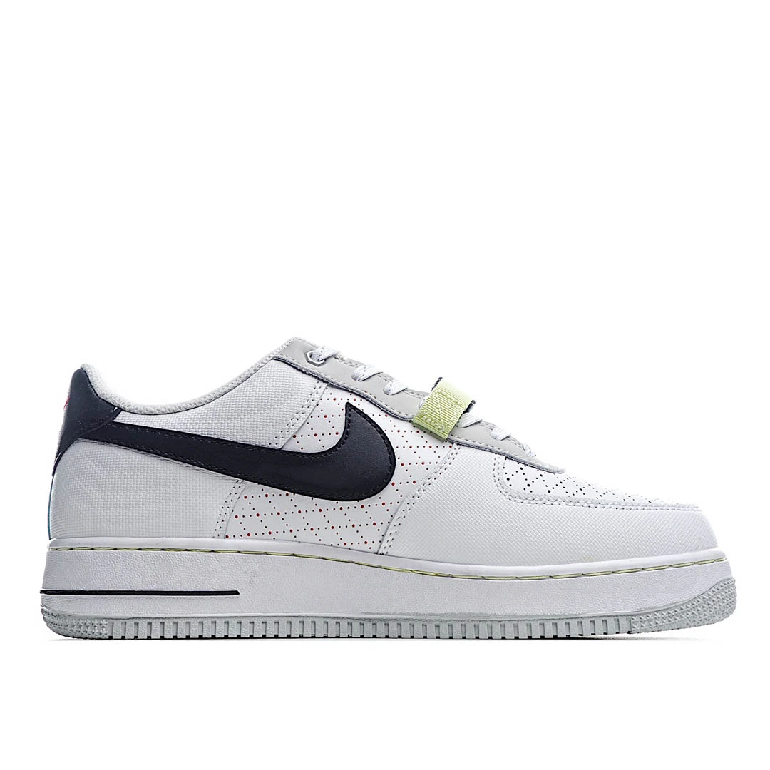 Nike Air Force 107 White and Black