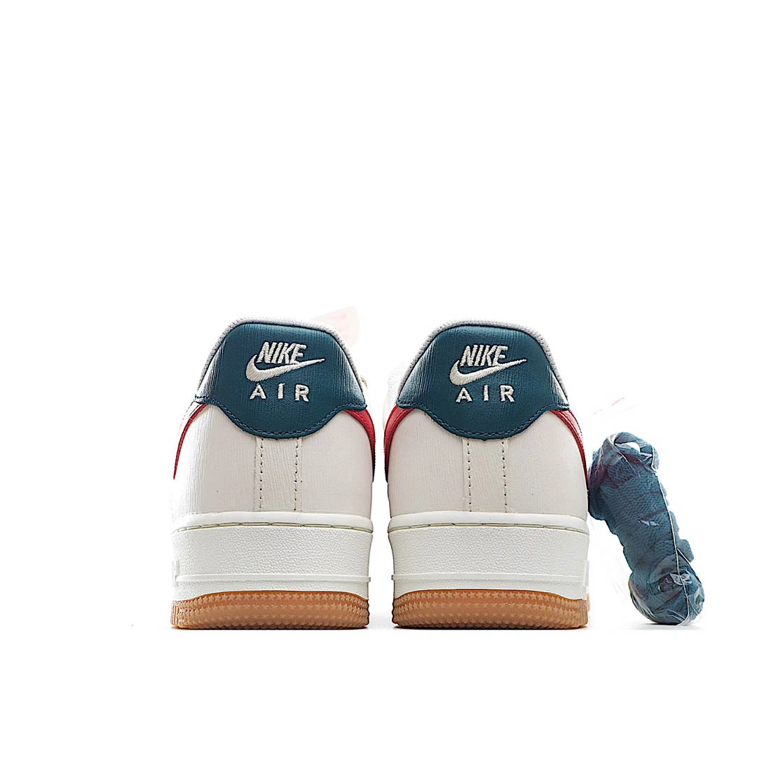 Nike Air Force Low Low-Top Sneakers