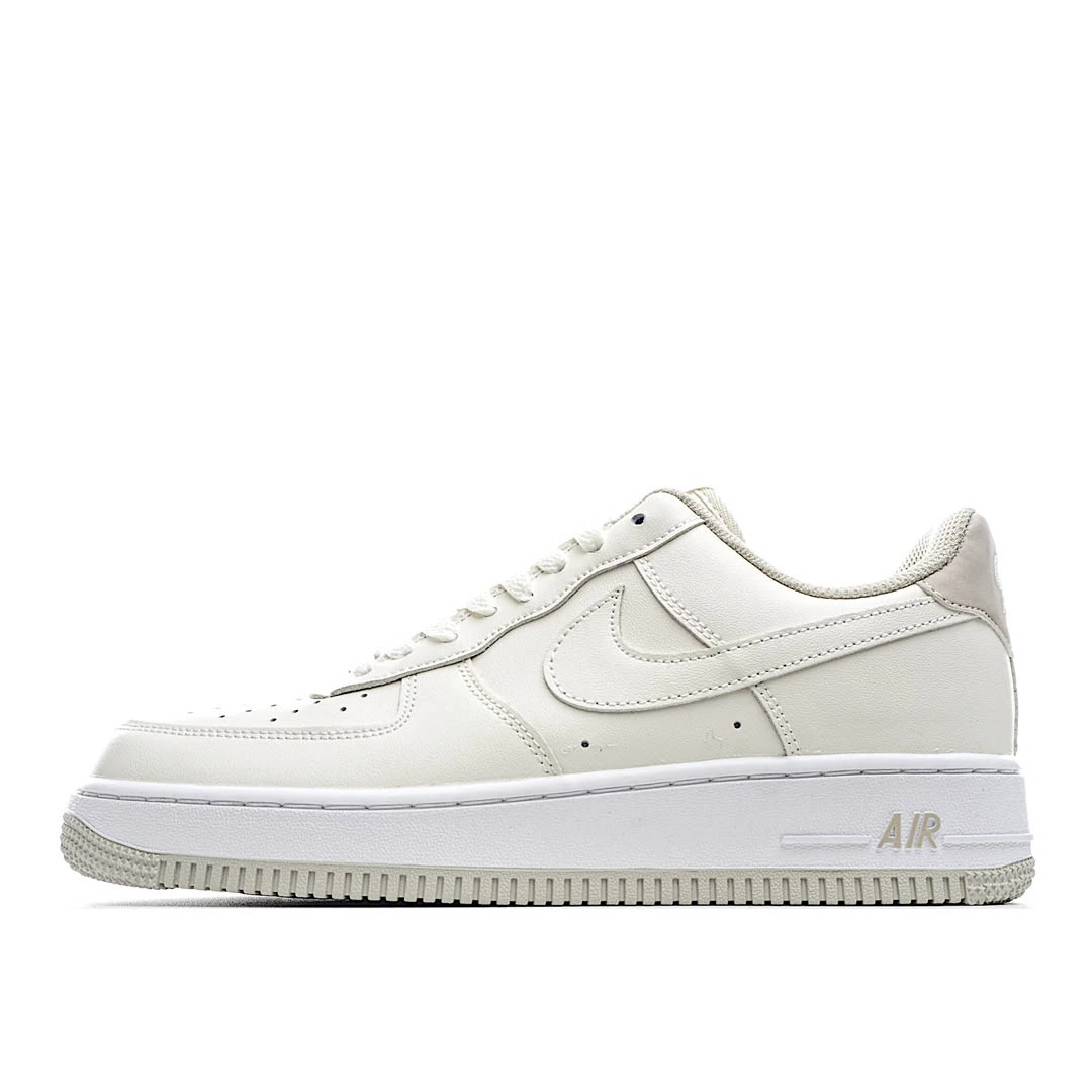 Nike Air Force1 07 Sneakers