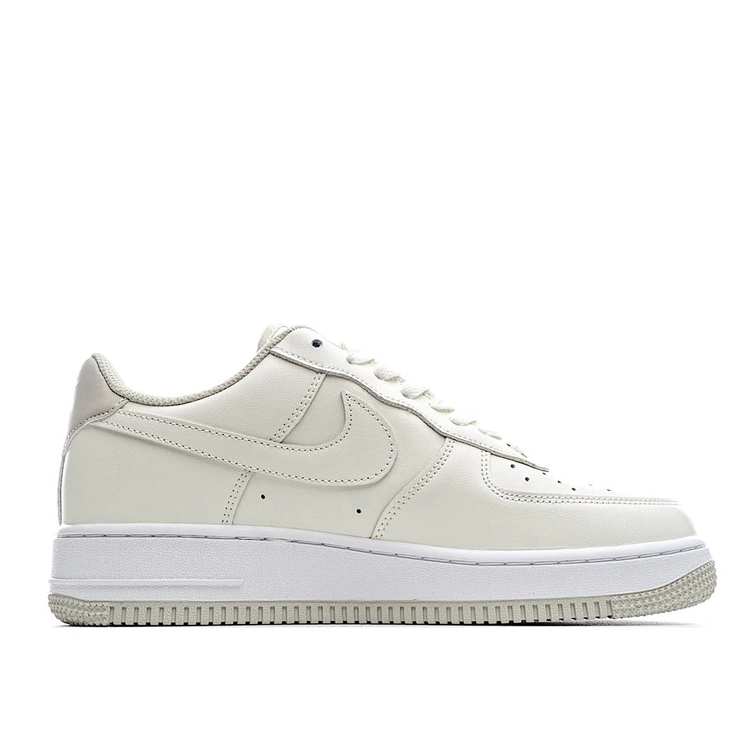 Nike Air Force1 07 Sneakers